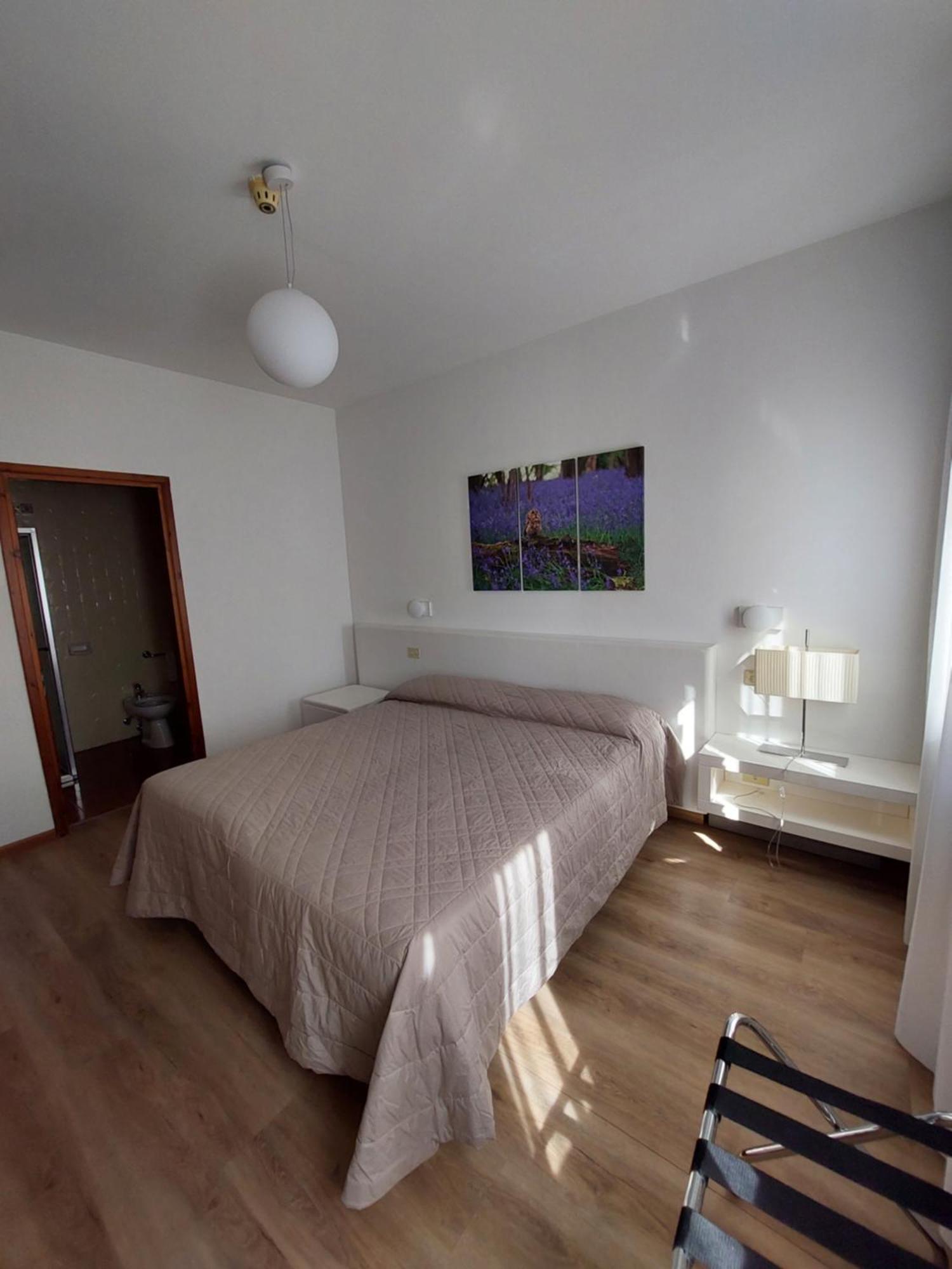 Albergo Alla Pineta Монтебелуна Екстериор снимка
